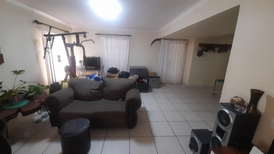 3 Bedroom Property for Sale in Ifafi North West